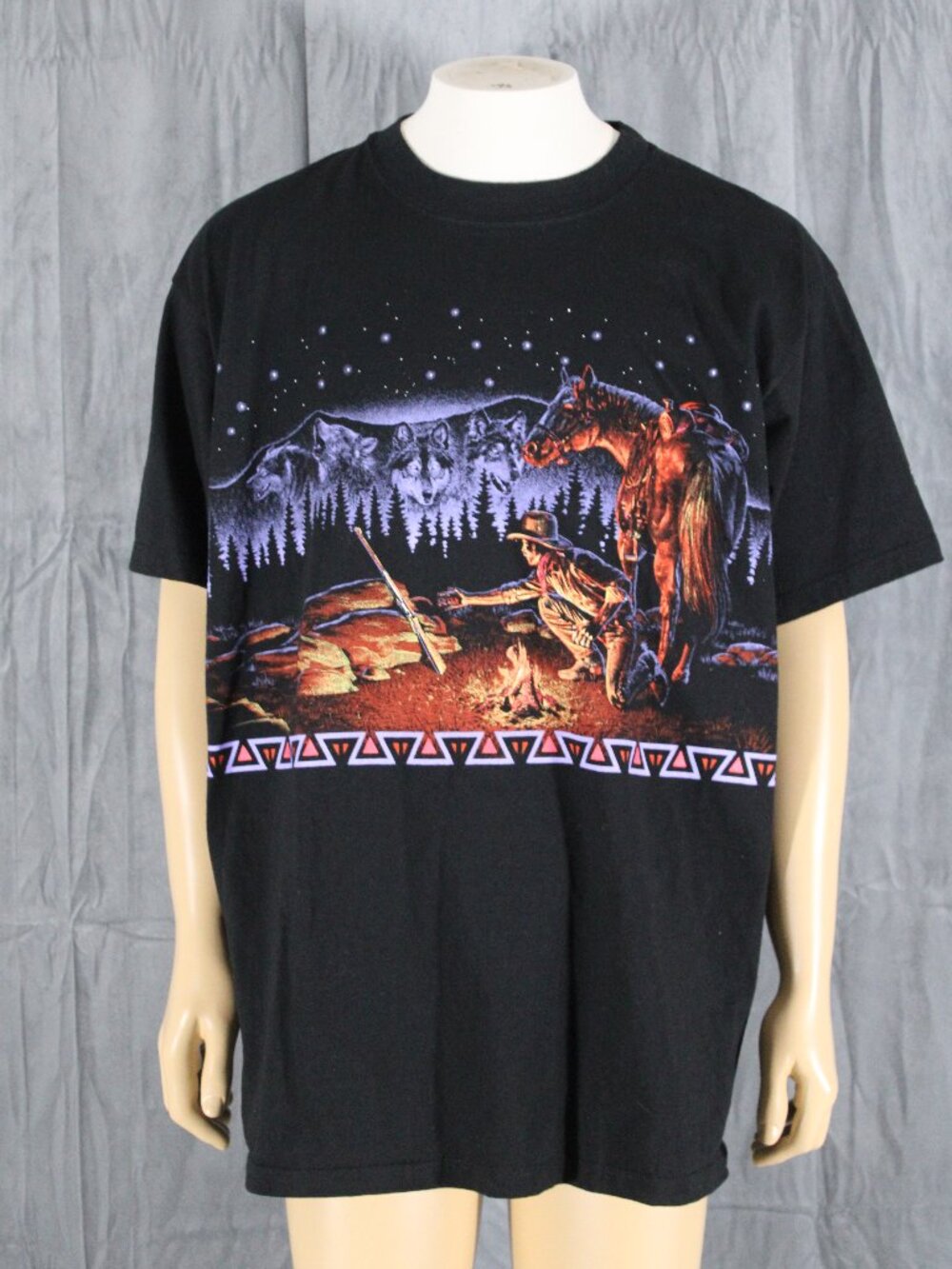 Vintage Graphic T-shirt - Jasper Alberta Cowboy Graphic - Men's Extra-Large